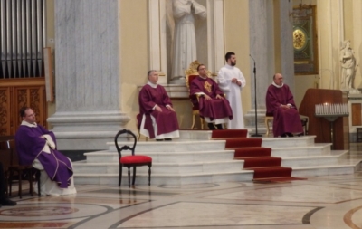 "Gesù dono di salvezza per l'umanità" - Quaresima 2017