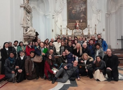 28 marzo 2023: "...quando sono debole, è allora che sono forte" ("cor 12,40)-Pasqua 2023