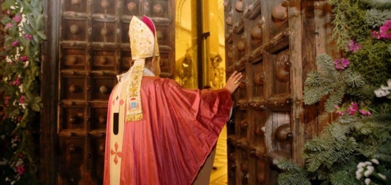 Giubileo della misericordia: apertura della porta santa della Diocesi di Napoli 