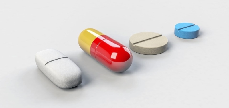 UN FARMACO PER TUTTI. Il Cardinale Sepe nella sede dell'Ordine dei Farmacisti