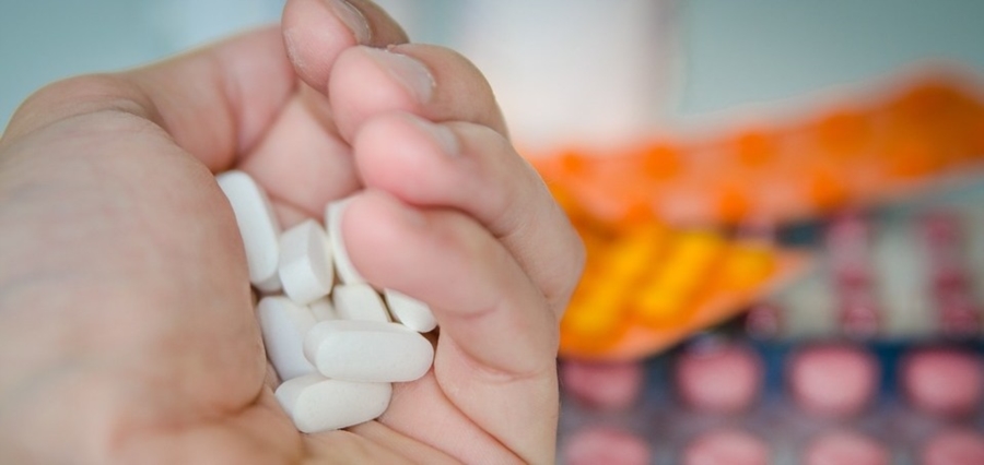 UN FARMACO PER TUTTI. FARMACIA SOLIDALE DIOCESANA