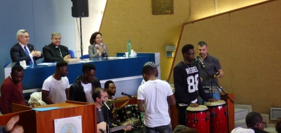 "Migranti: dall'accoglienza all'inclusione"